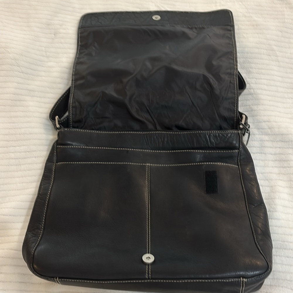 FRYE leather work/school bag - Picture 3 of 8